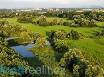 Prodej pozemku, ostatní, 9 886 m²