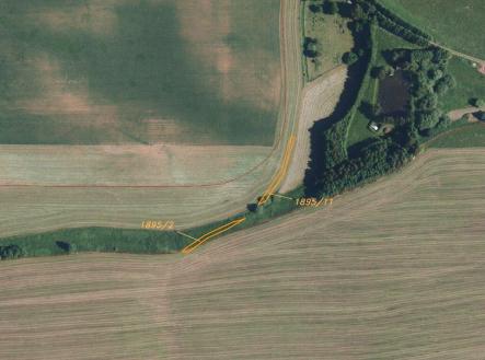 Prodej pozemku, zemědělská půda, 3 740 m²