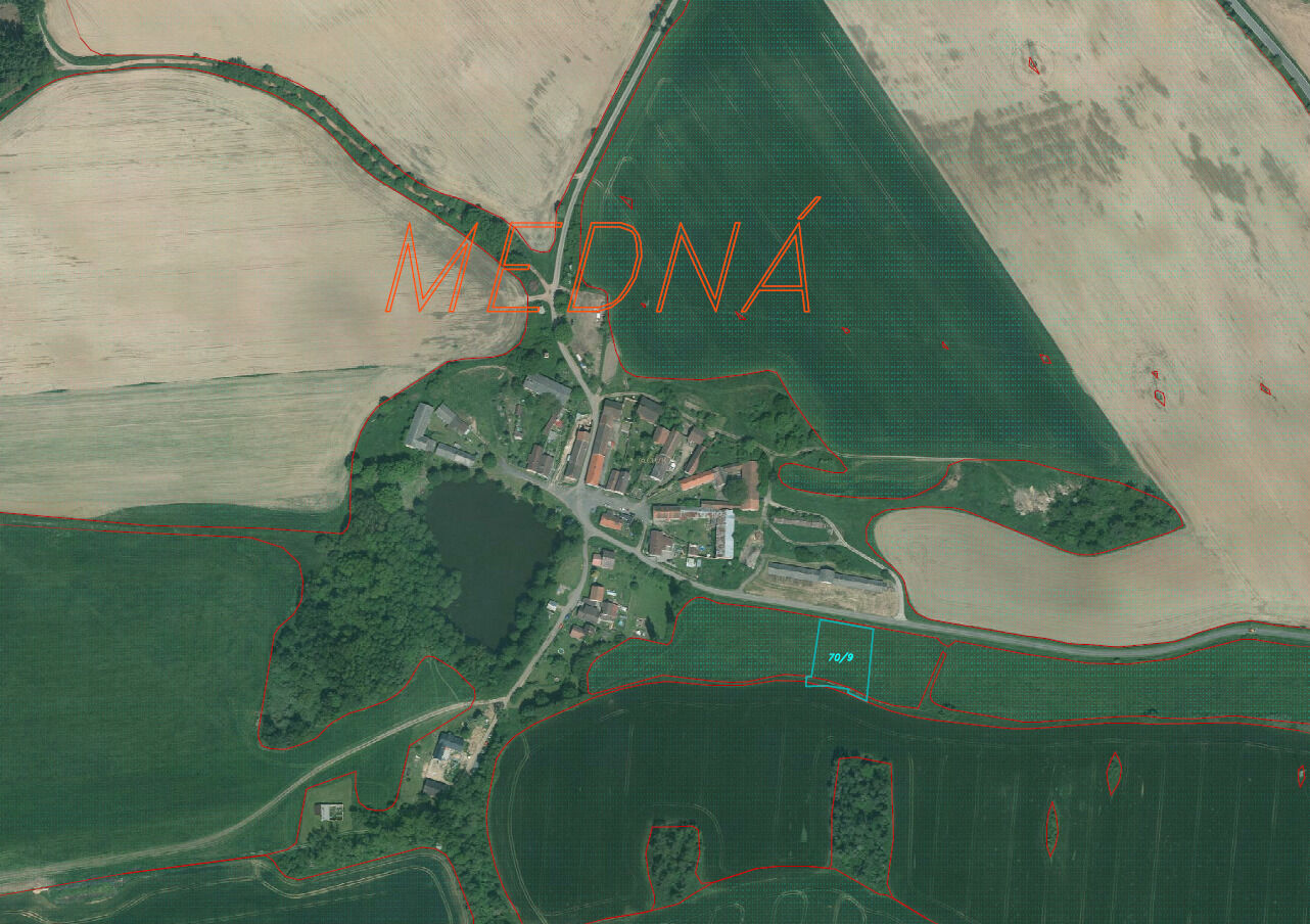 prodej pozemku Medná