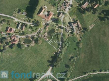 Prodej pozemku pro bydlení, 1 200 m²