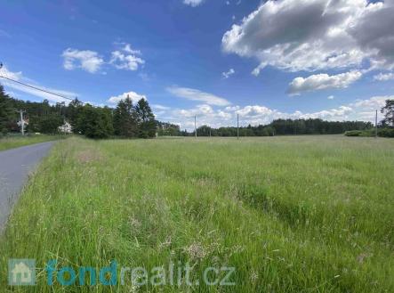 Prodej pozemku pro bydlení, 1 400 m²