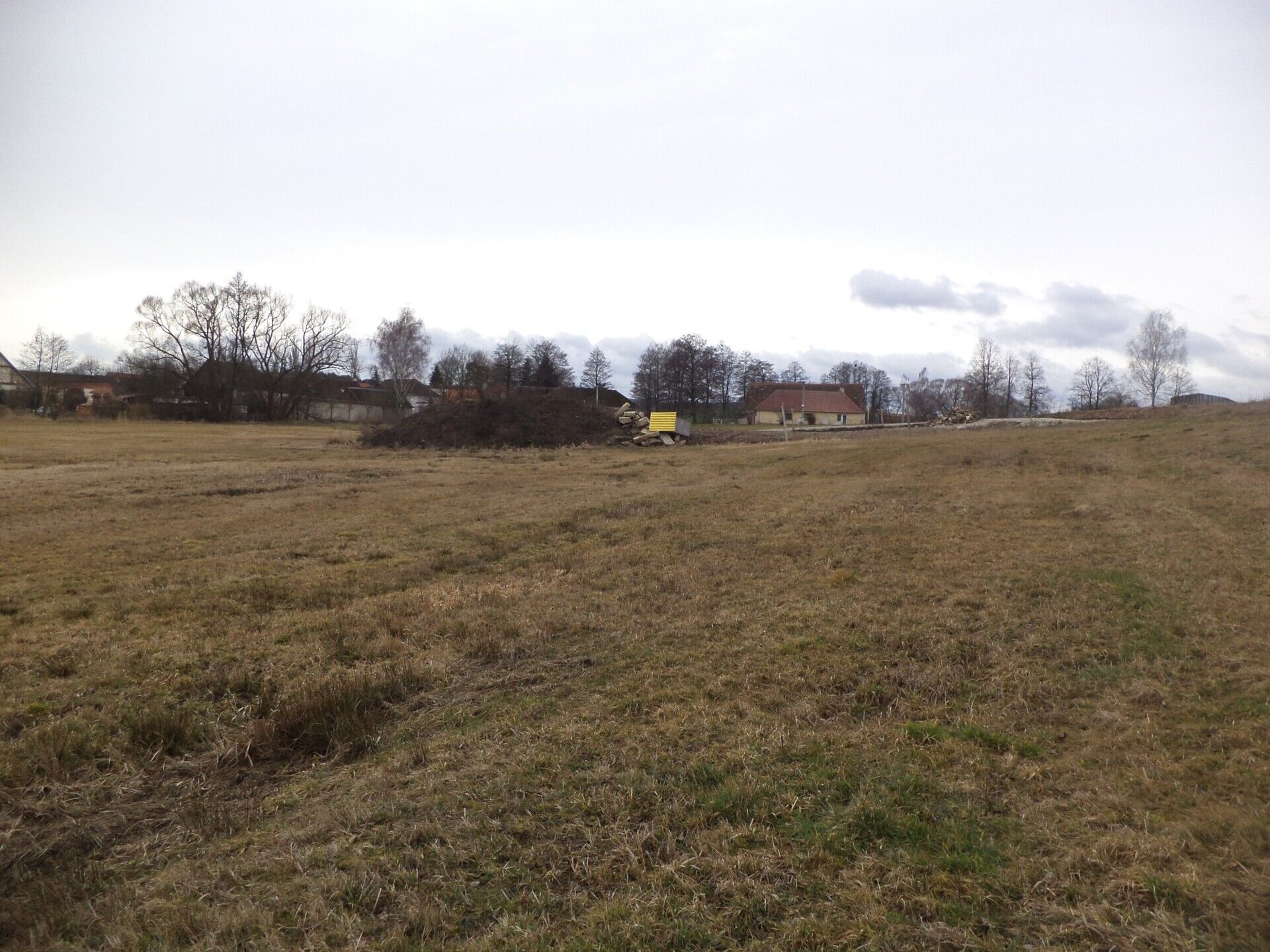 Prodej pozemků Urbaneč