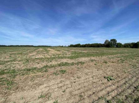 Prodej pozemku pro komerční výstavbu, 26 974 m²