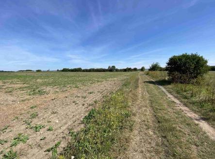 Prodej pozemku pro komerční výstavbu, 26 974 m²