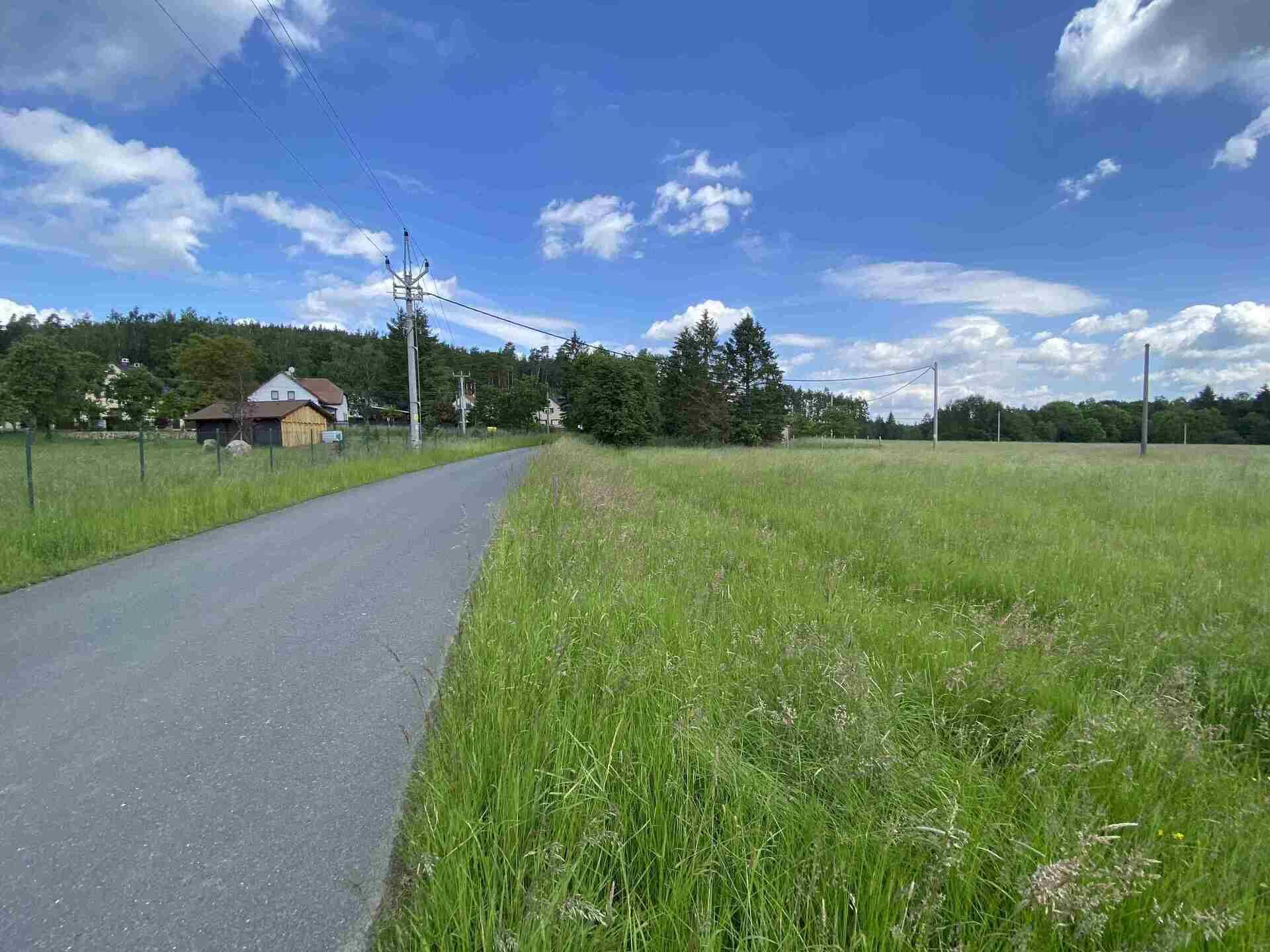 Dražba pozemku Pavlovice nad Mží