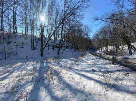 Prodej - pozemek, zemědělská půda, 672 m²