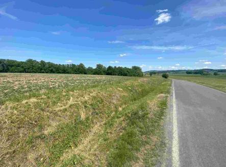 Prodej pozemku, ostatní, 1 696 m²