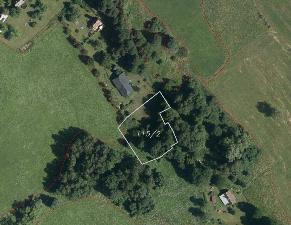 Prodej pozemku Bečkov