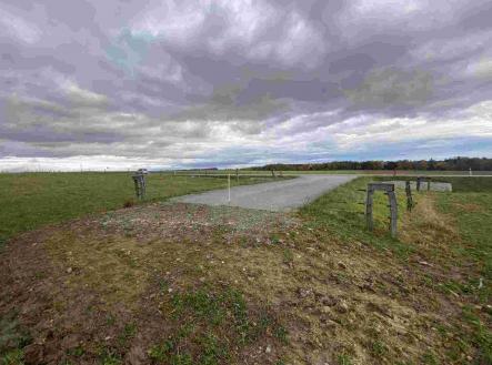 Prodej pozemku pro komerční výstavbu, 4 604 m²