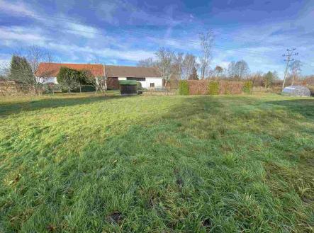 Prodej pozemku pro bydlení, 3 703 m²