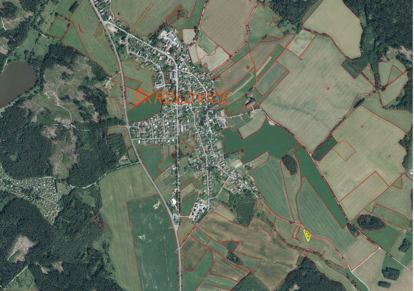 PRODEJ pozemek Škrdlovice