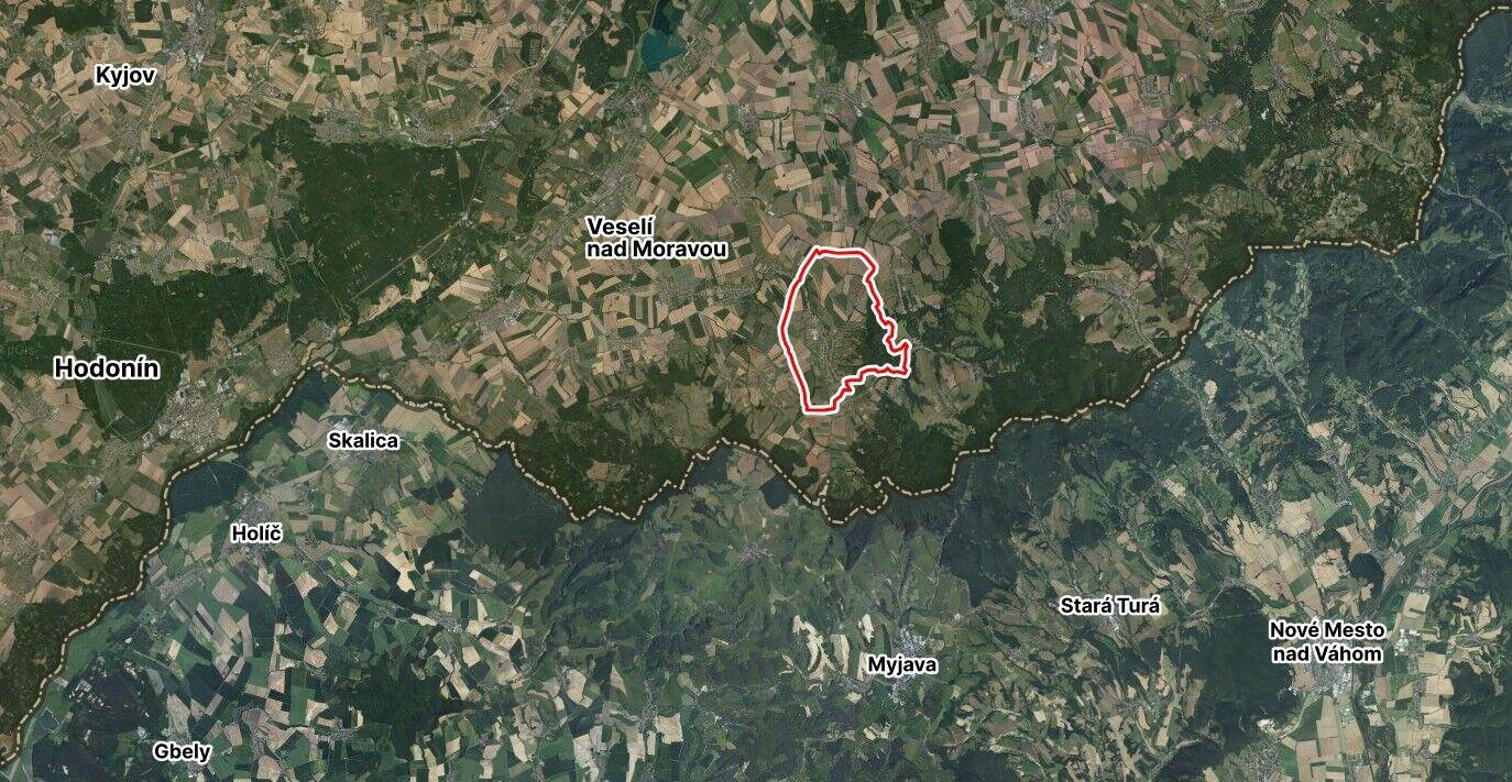 Prodej pozemek Velká nad Veličkou