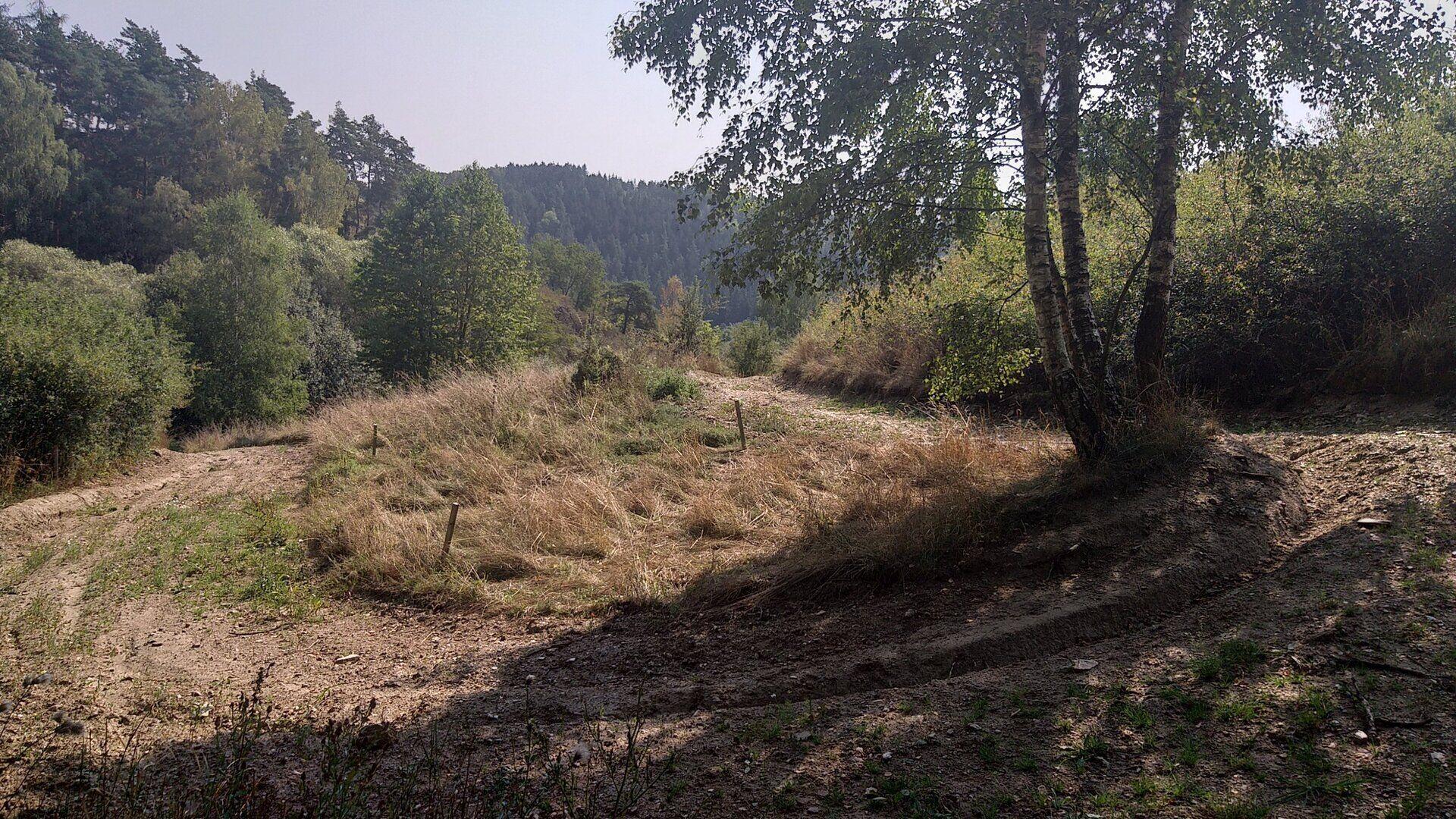 prodej pozemku Úterý