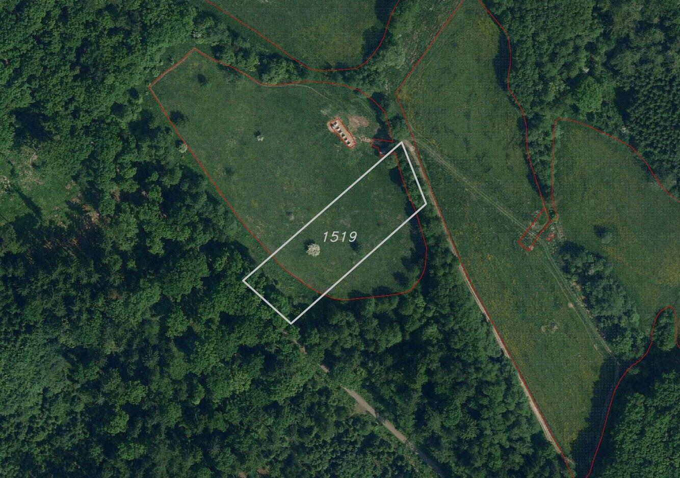 prodej pozemků Karlovice