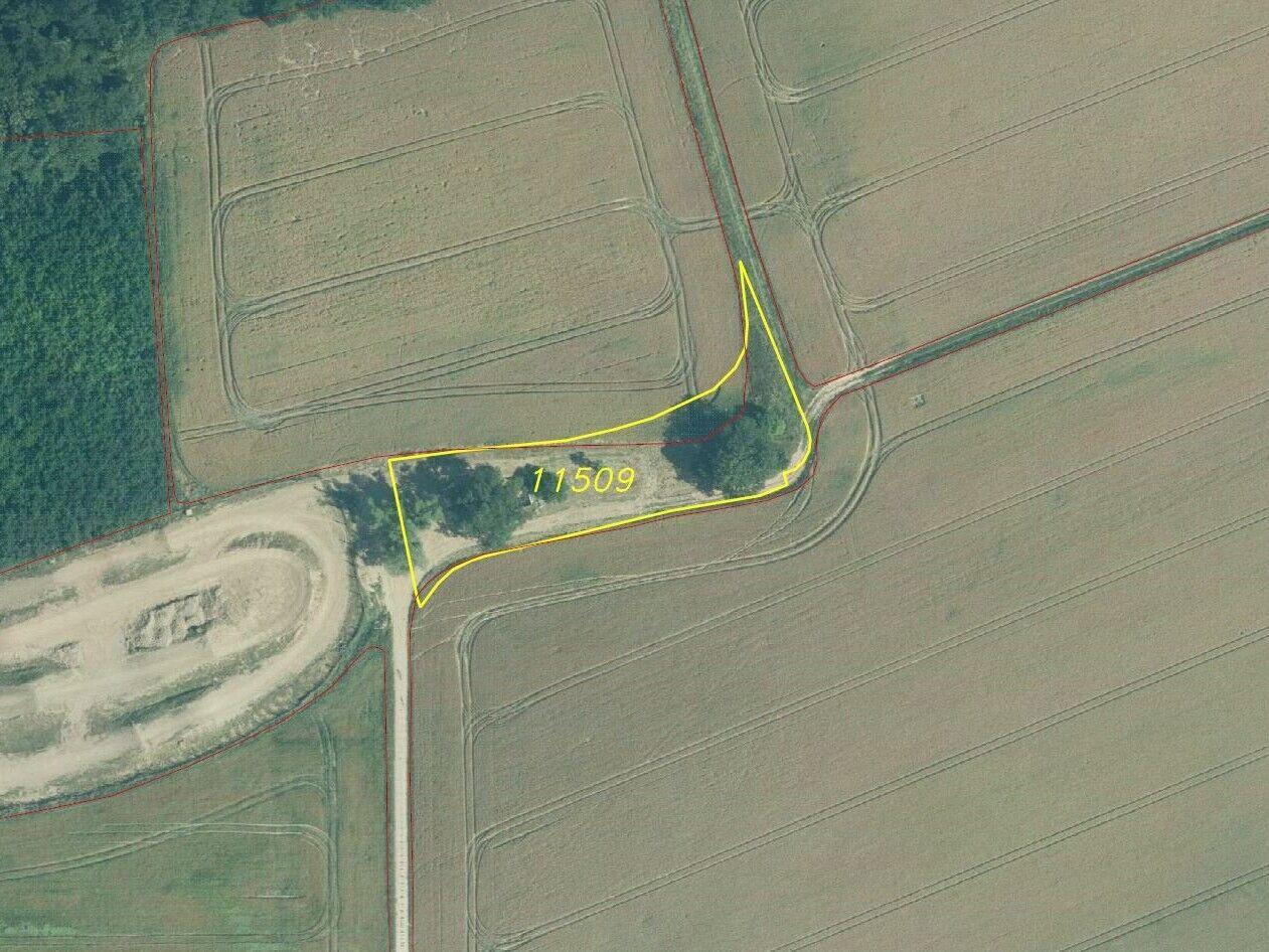 DRAŽBA pozemků Prusinovice