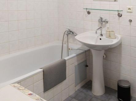 Pronájem bytu, 1+kk, 31 m²