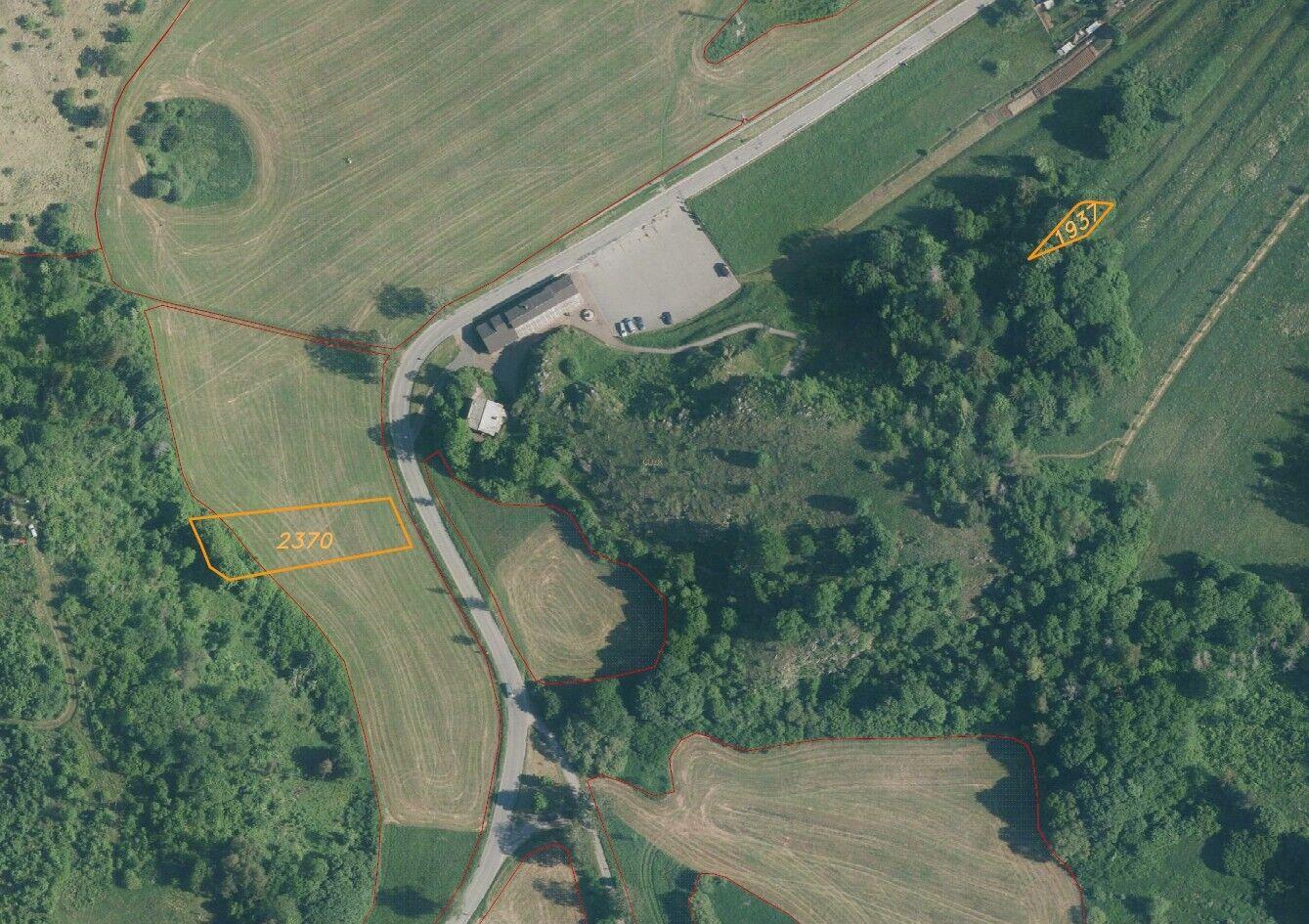 Prodej pozemky Ostrov u Macochy