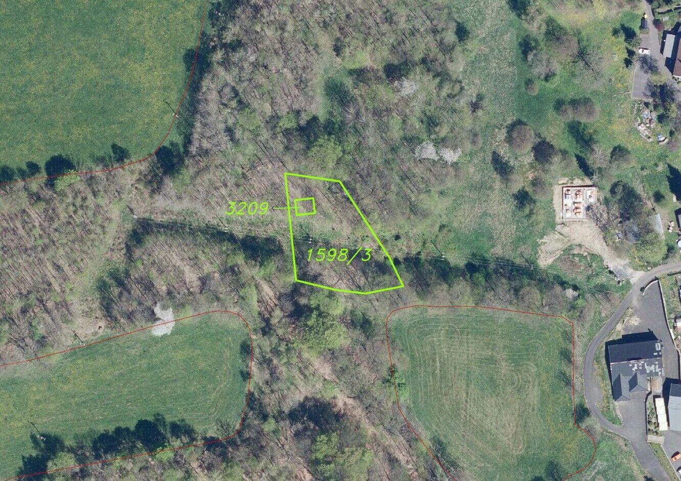 dražba pozemků Petrovice u Chabařovic