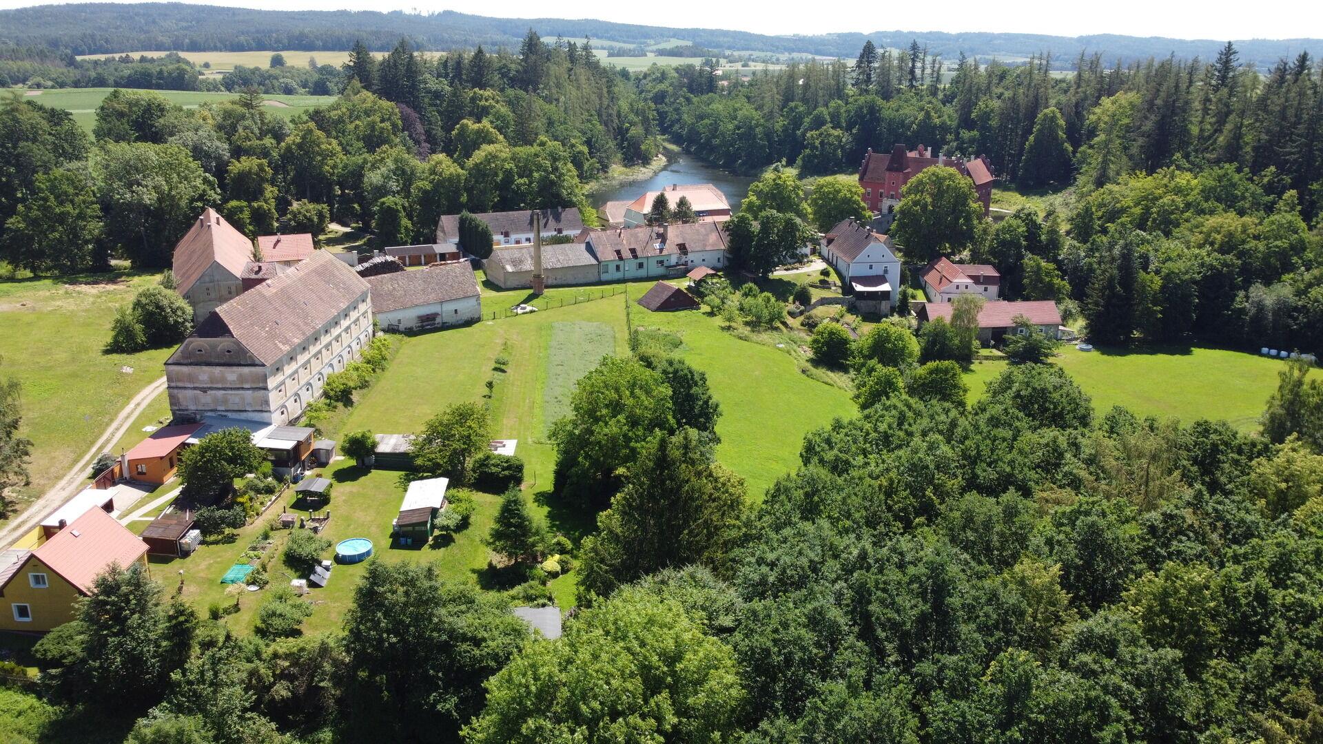 DRAŽBA pezemku Jižná