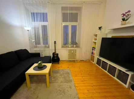 Pronájem bytu, 2+kk, 43 m²