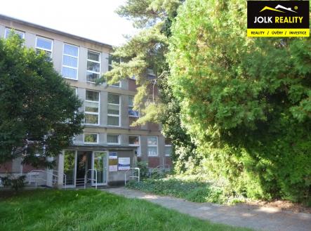 Pronájem kanceláře, 342 m²