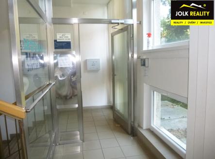 Pronájem kanceláře, 342 m²