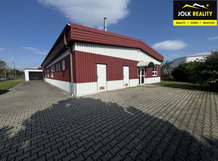 Pronájem - obchodní prostor, 315 m²