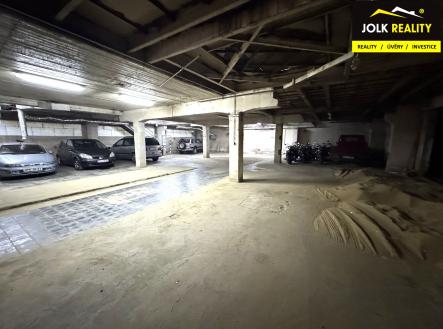 Pronájem komerčního objektu, sklad, 800 m²