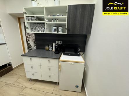 Pronájem komerčního objektu, jiný, 54 m²