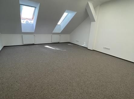 Pronájem kanceláře, 27 m²