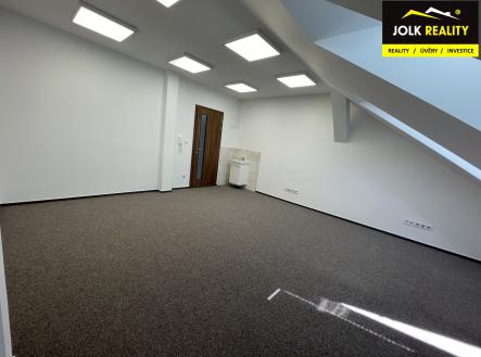 Pronájem kanceláře, 27 m²