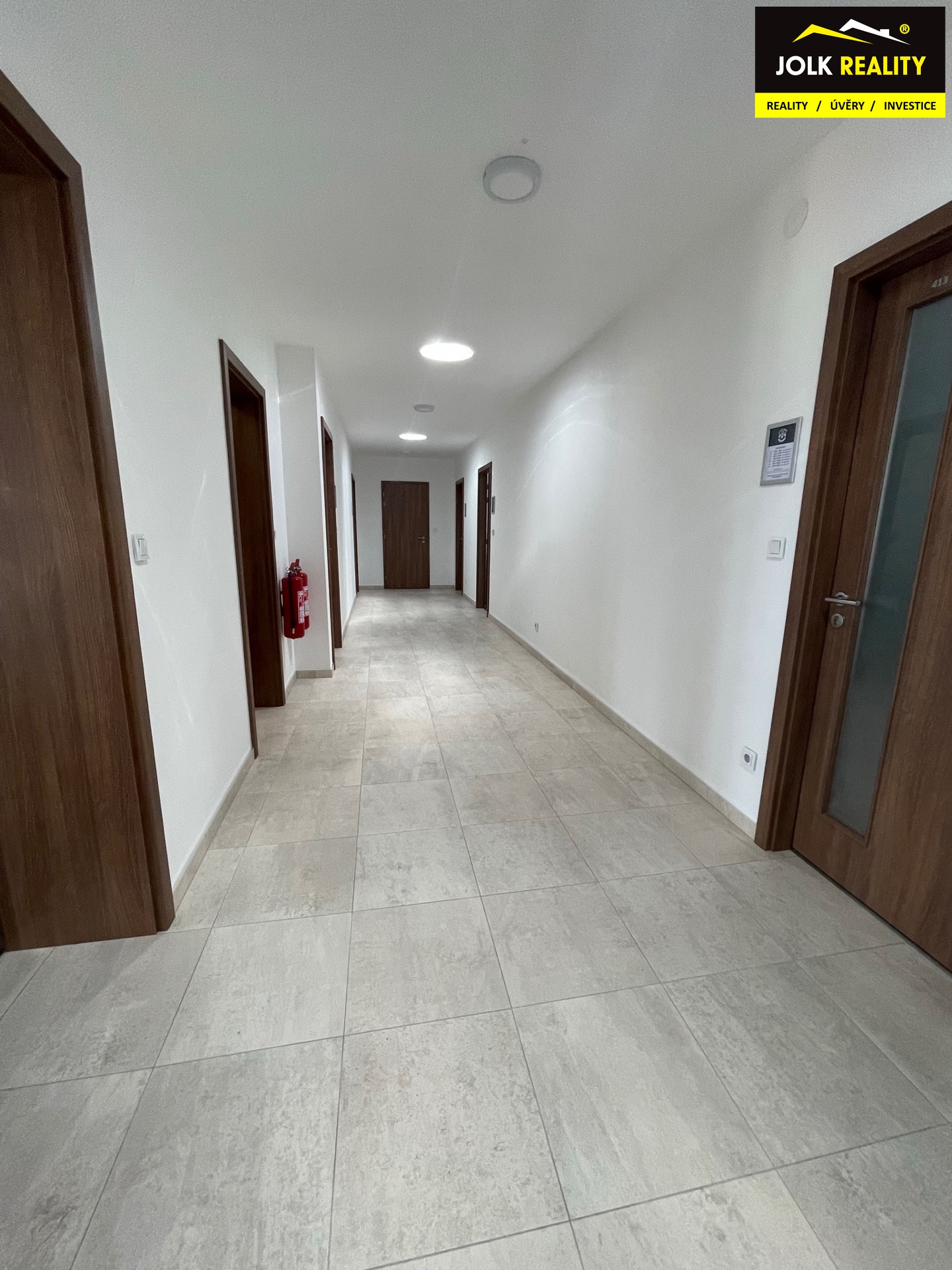 NIKOLA SUKENIKOVA  JOLKREALITY PRONAJEM KOMERCNIHO PROSTORU OPAVA PO REKONSTRUKCI