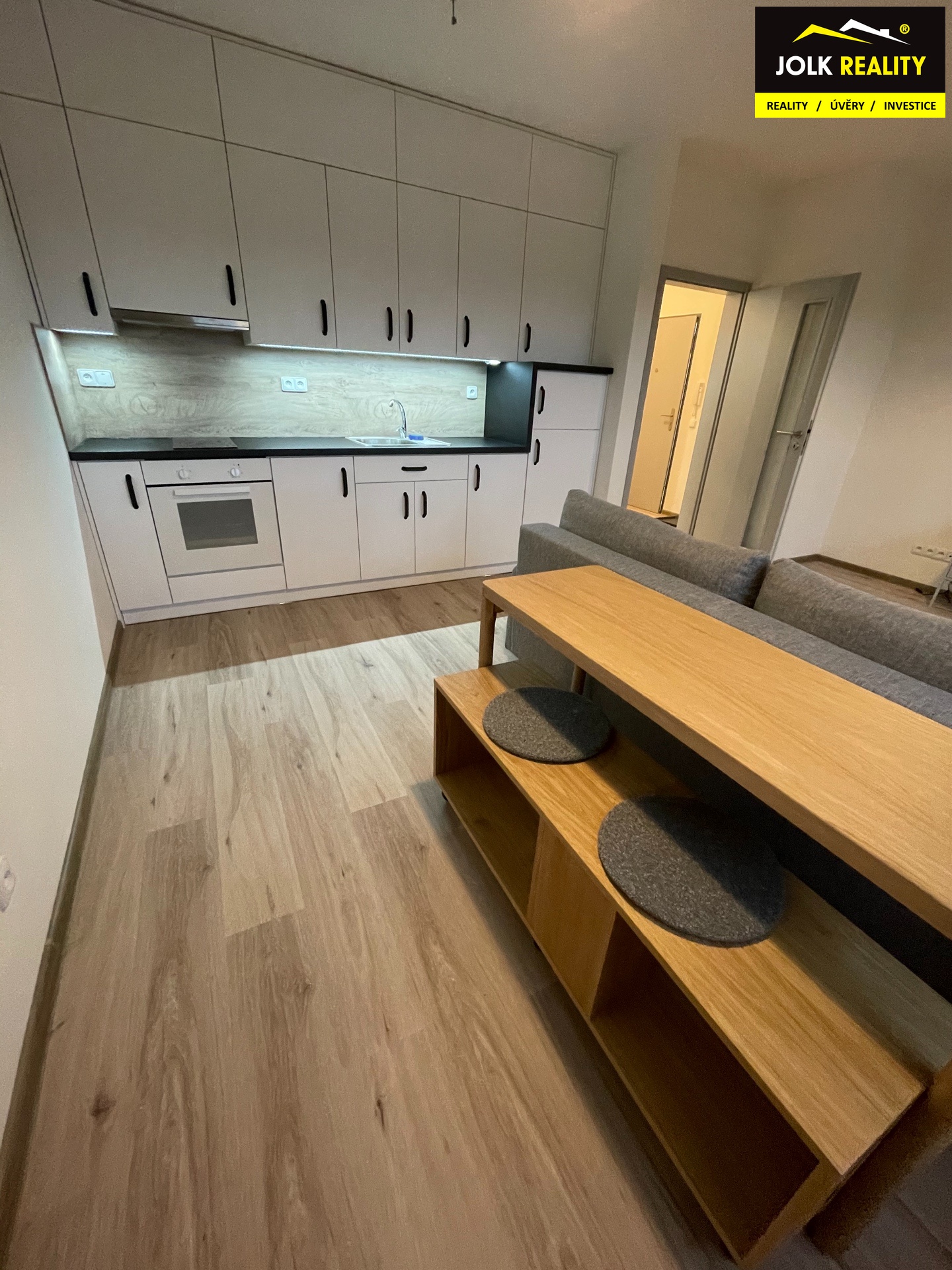 NIKOLA SUKENIKOVA JOLK REALITY PRONÁJEM BYTU 1KK OPAVA PREDMESTI