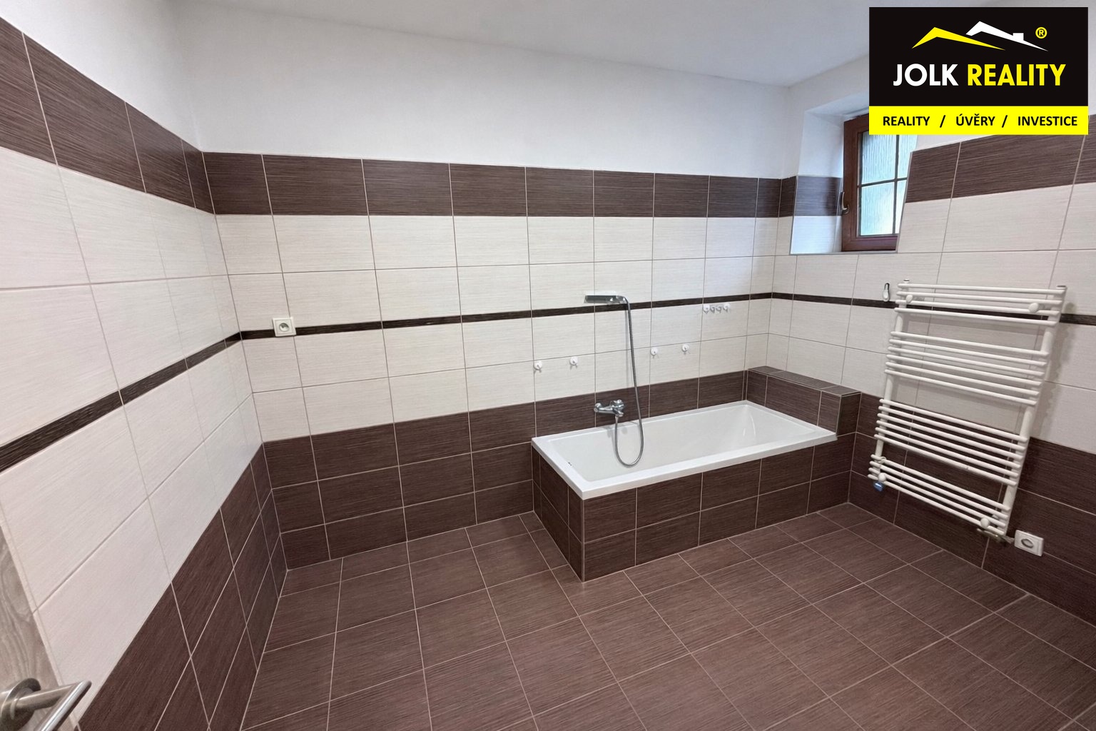 NIKOLA SUKENIKOVÁ DIS PRONÁJEM BYTU OPAVA 3KK