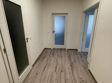 Pronájem bytu, 2+kk, 56 m²