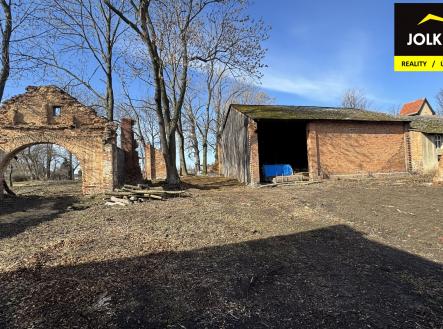 Prodej domu, pozemku nebo skladu - Pilszcz (14)