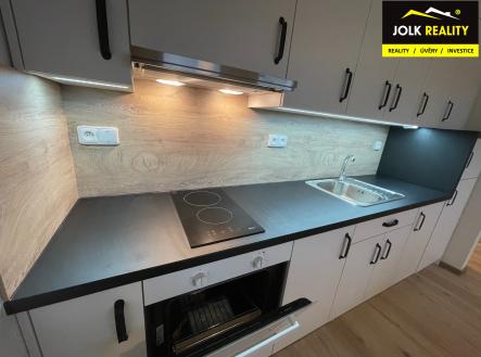 Pronájem bytu, 1+kk, 32 m²