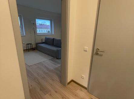 Pronájem bytu, 1+kk, 32 m²