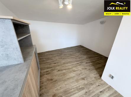 Pronájem bytu, 2+kk, 74 m²