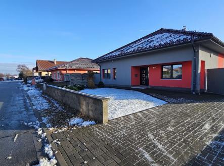 Prodej - dům/vila, 320 m²