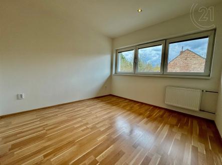 Pronájem bytu, 2+kk, 50 m²