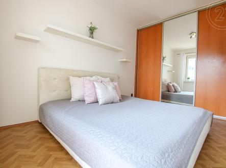 Pronájem bytu, 2+kk, 55 m²