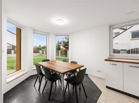 Prodej - dům/vila, 423 m²
