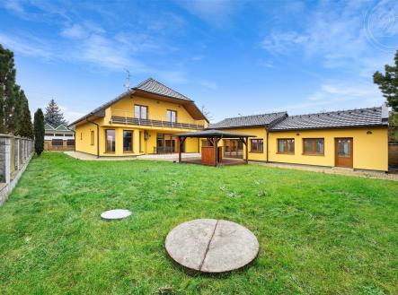 Prodej - dům/vila, 423 m²