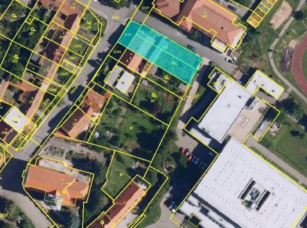 Prodej pozemku pro bydlení, 745 m² obrázek