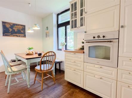 Prodej - dům/vila, 550 m²