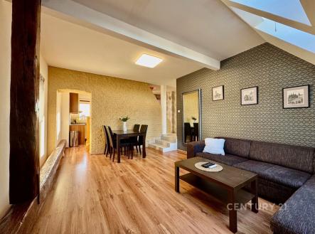 Prodej bytu, atypický, 88 m²