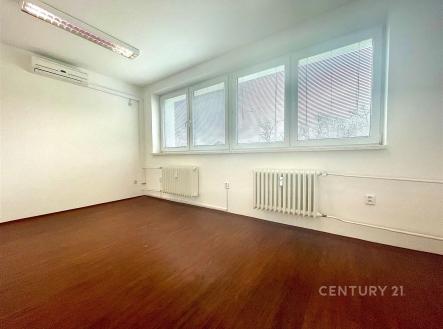 Pronájem kanceláře, 36 m²