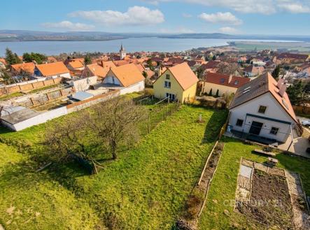 Prodej pozemku pro bydlení, 323 m²