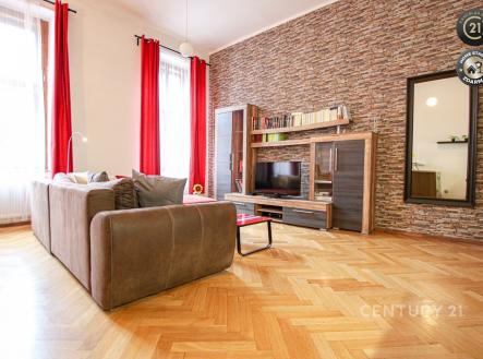 Pronájem bytu, 2+kk, 56 m²